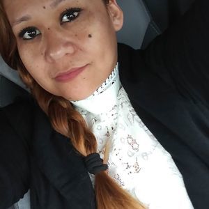 Meet your Posher, Elaine